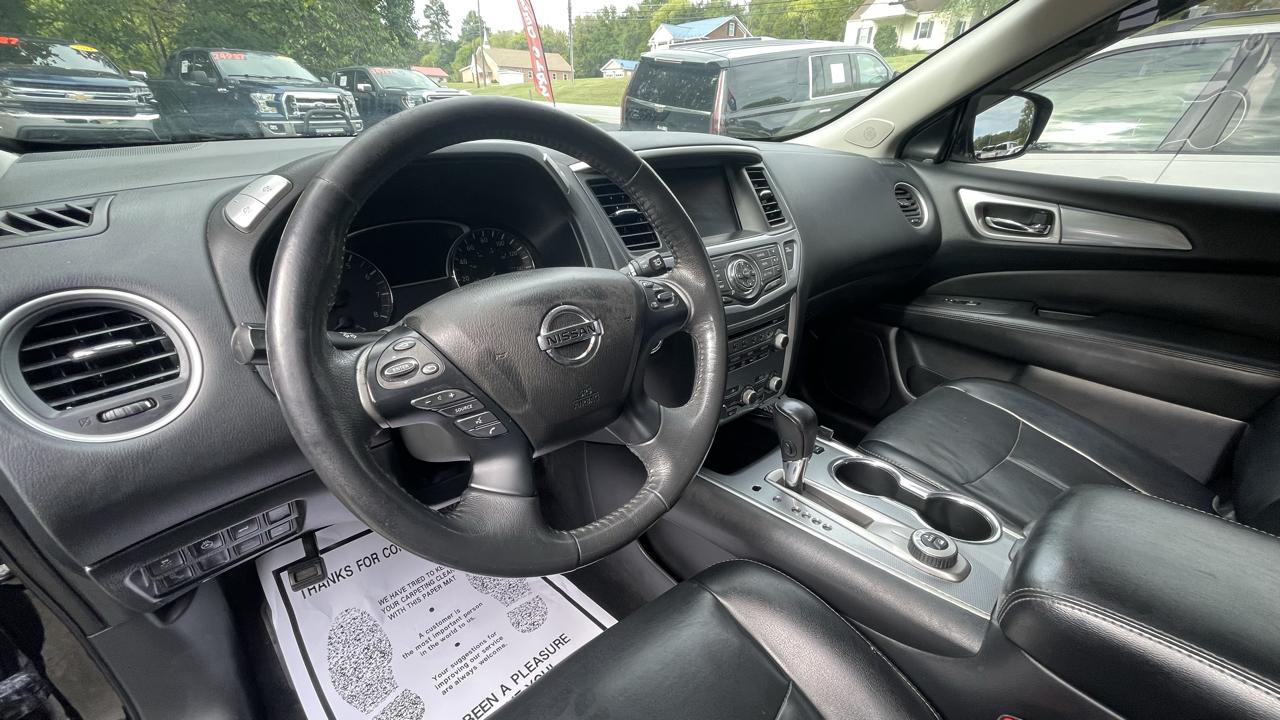 Nissan Pathfinder SL 4WD 2017