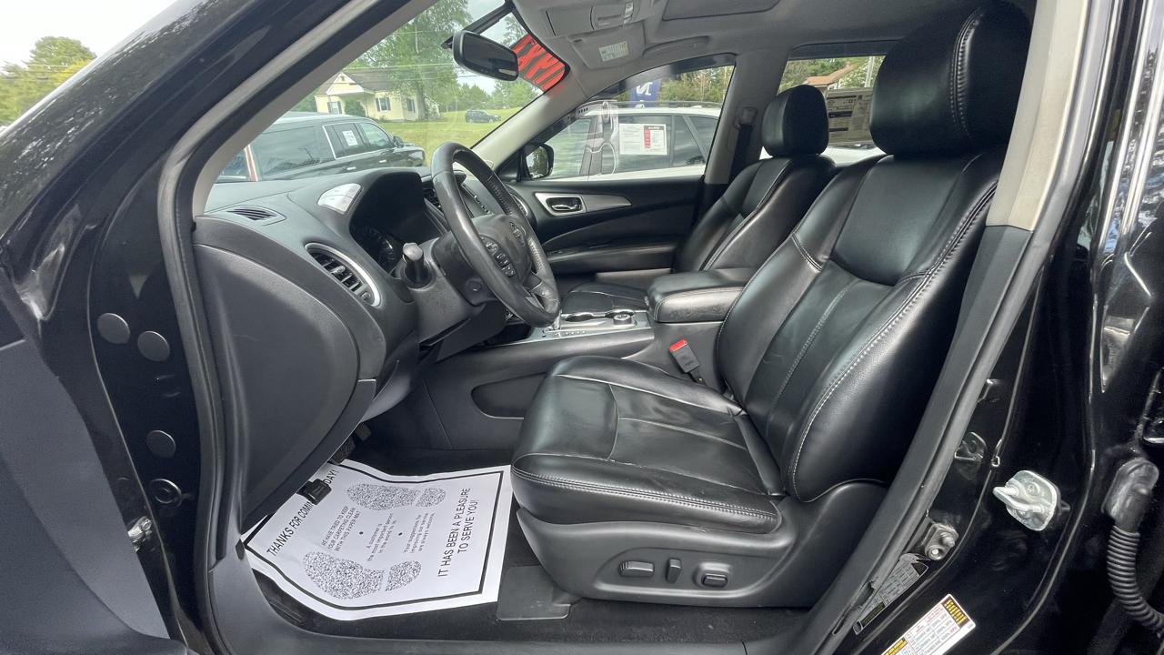 Nissan Pathfinder SL 4WD 2017