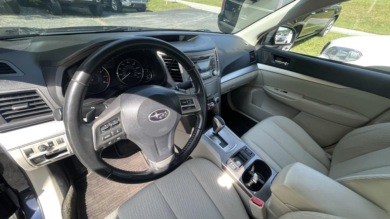 Subaru Legacy 2.5i Premium 2012