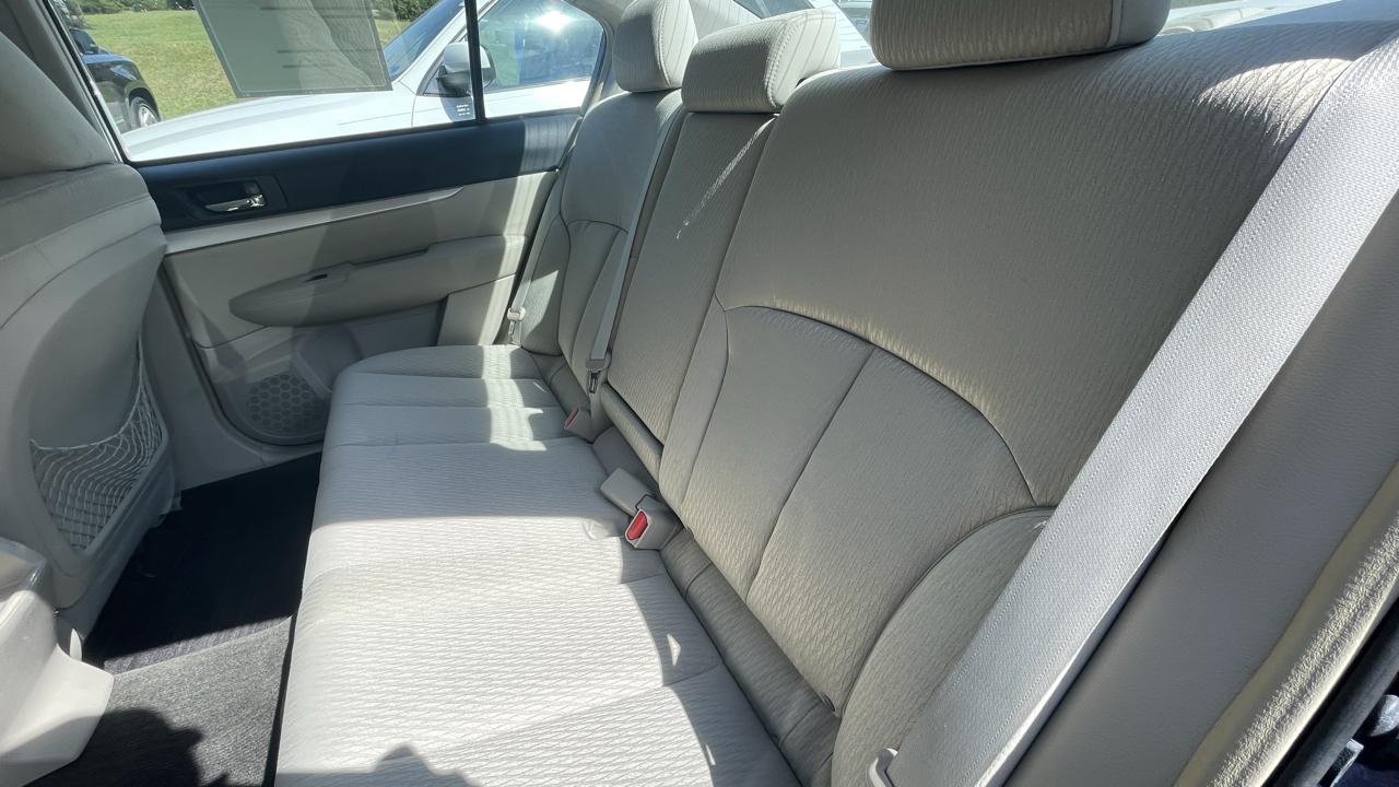 Subaru Legacy 2.5i Premium 2012