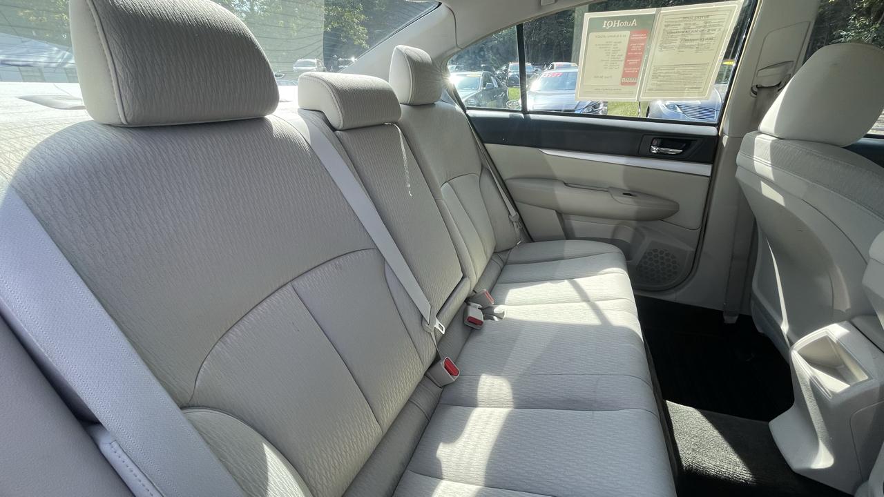 Subaru Legacy 2.5i Premium 2012