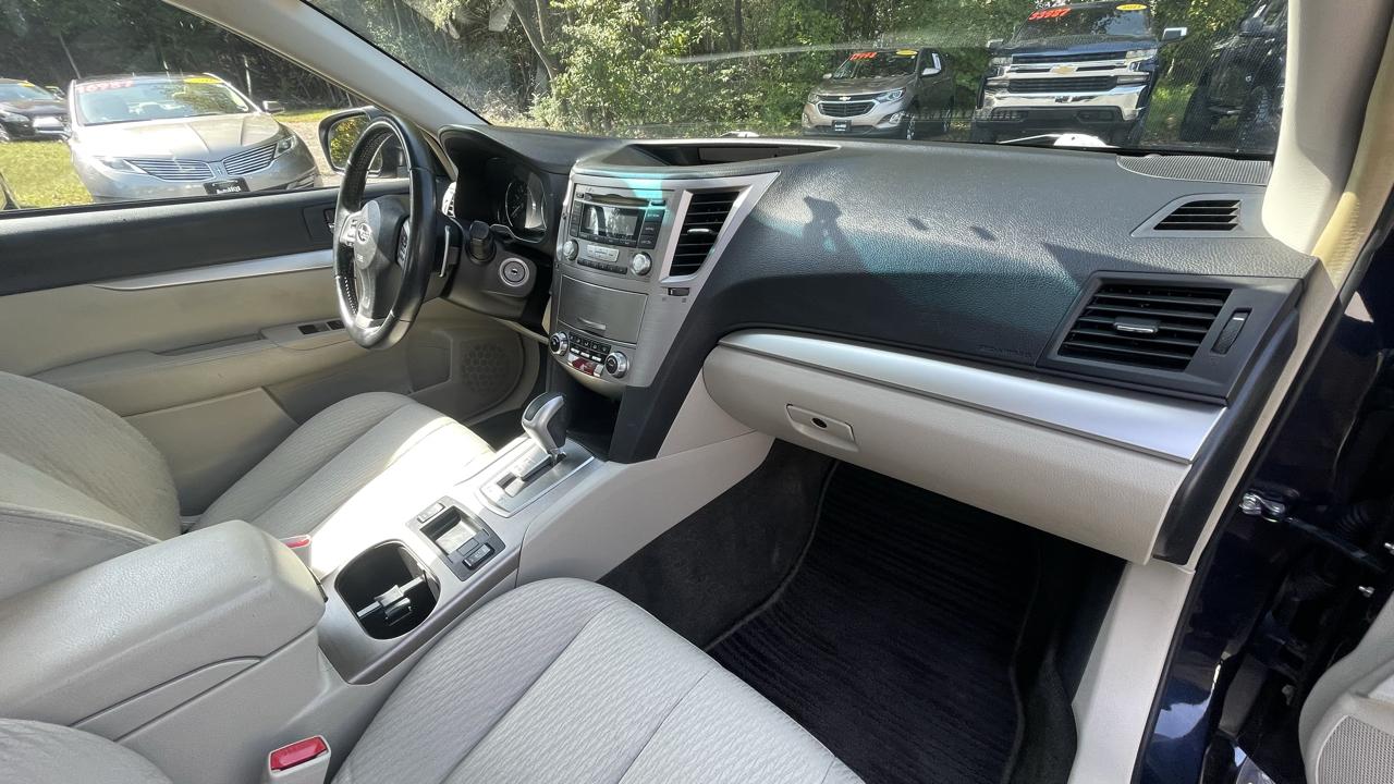 Subaru Legacy 2.5i Premium 2012