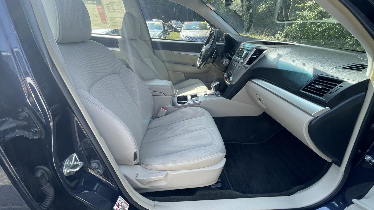 Subaru Legacy 2.5i Premium 2012