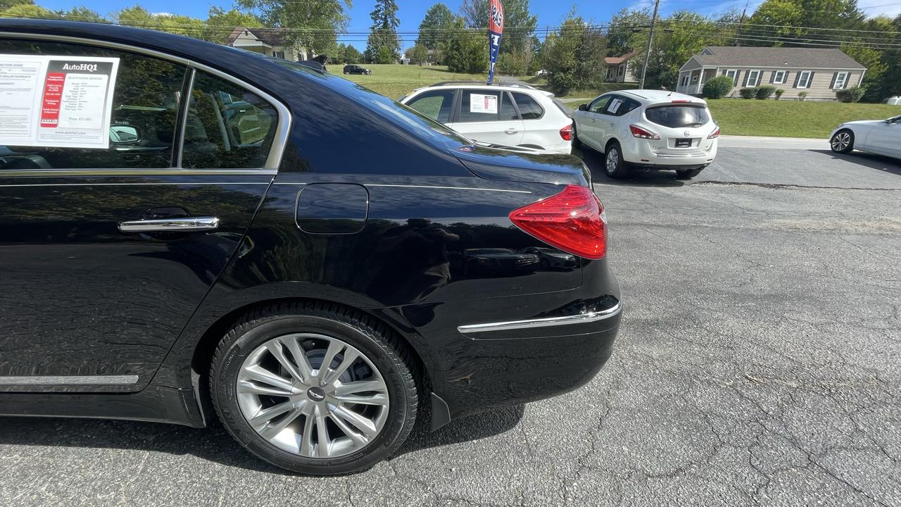 Hyundai Genesis 4.6L 2012