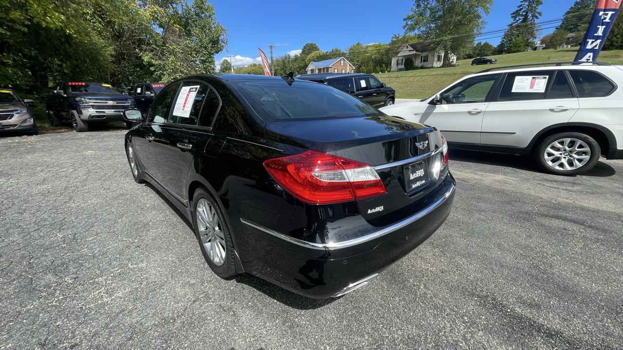 Hyundai Genesis 4.6L 2012