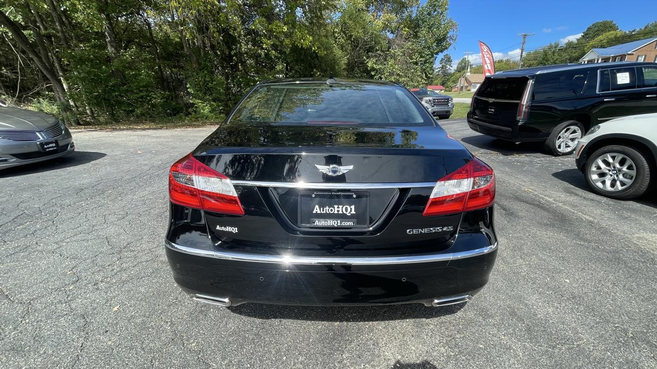 Hyundai Genesis 4.6L 2012
