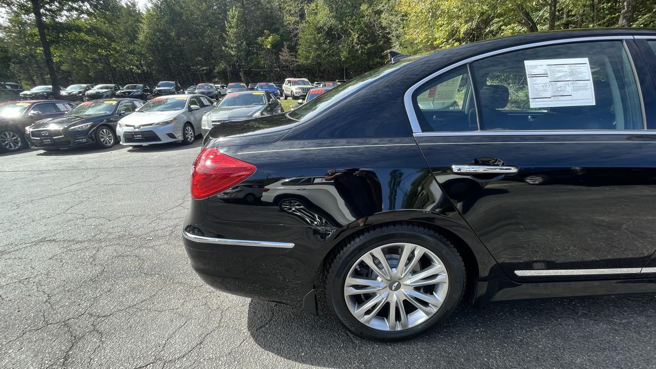 Hyundai Genesis 4.6L 2012