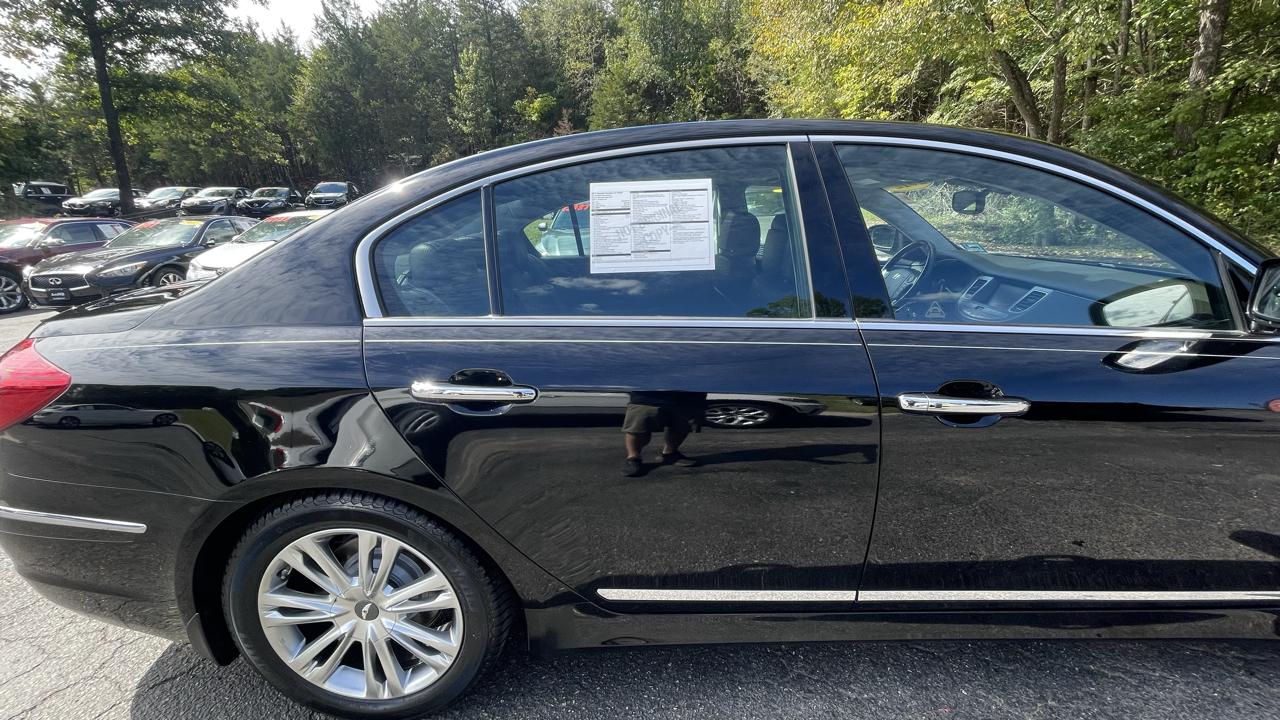 Hyundai Genesis 4.6L 2012