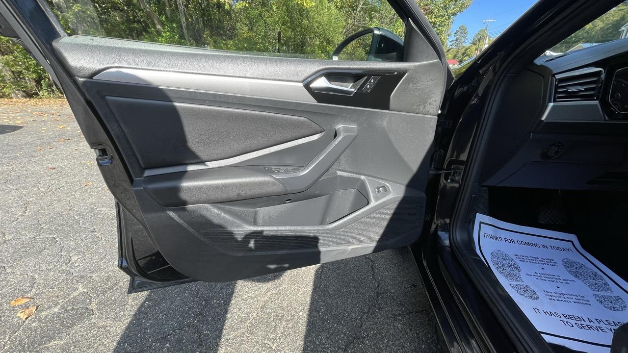 Volkswagen Jetta 1.4T R-Line 8A 2019