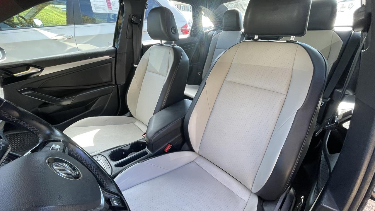 Volkswagen Jetta 1.4T R-Line 8A 2019