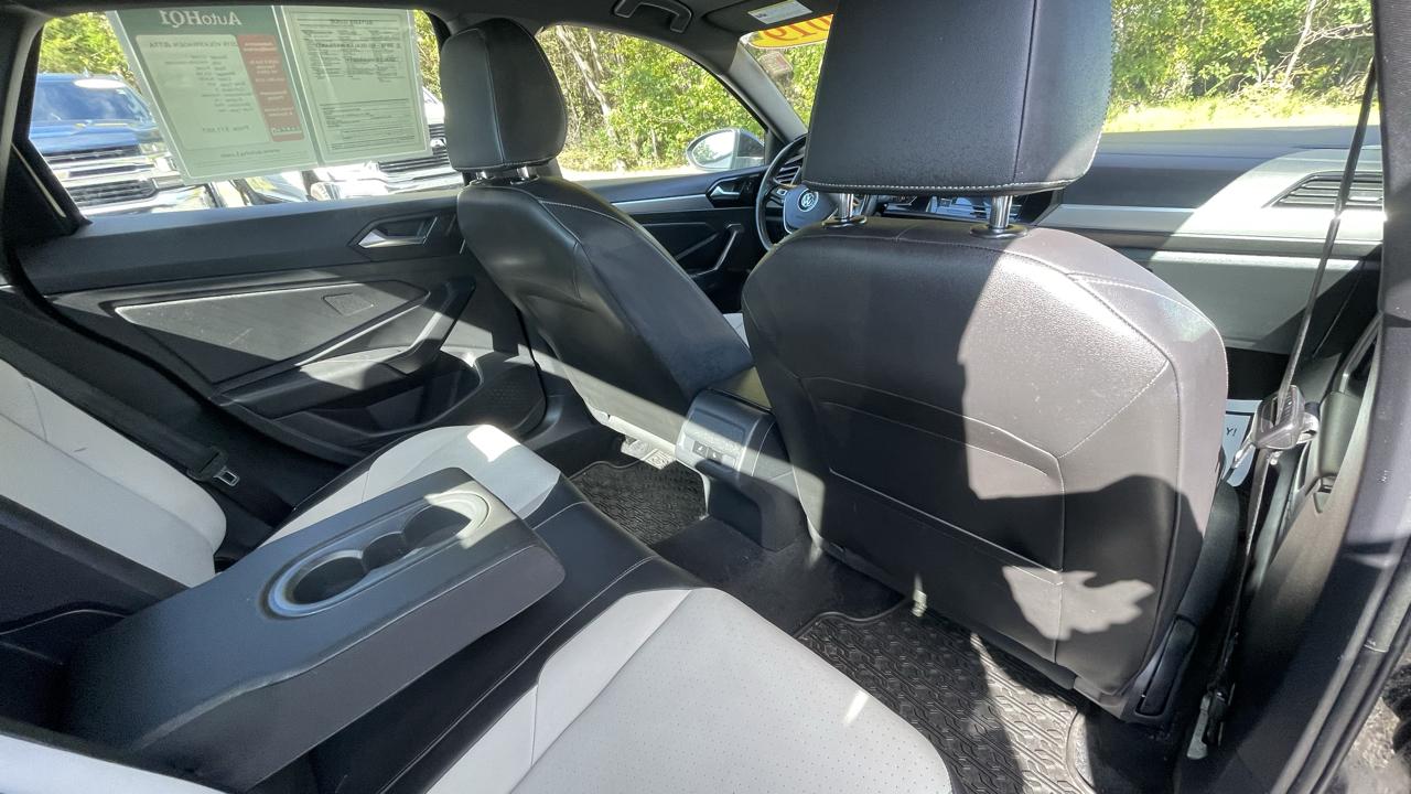 Volkswagen Jetta 1.4T R-Line 8A 2019