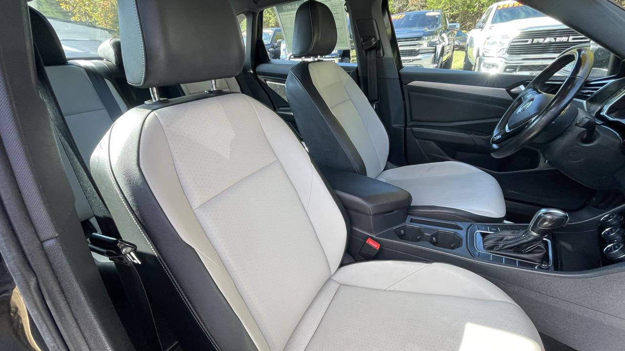 Volkswagen Jetta 1.4T R-Line 8A 2019