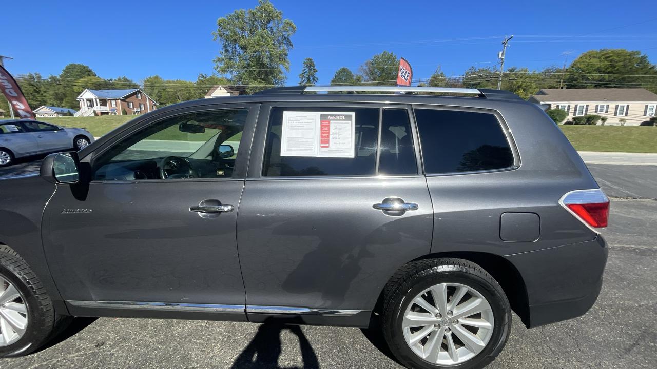 Toyota Highlander Limited 4WD 2011