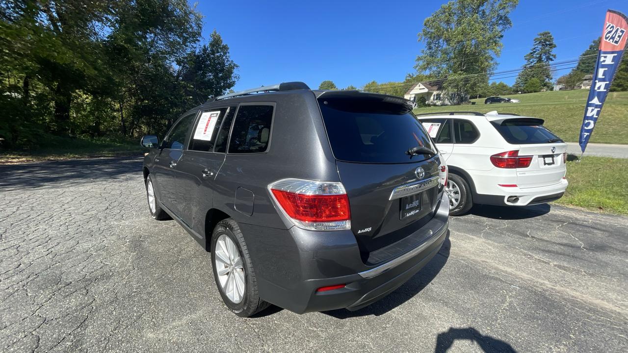 Toyota Highlander Limited 4WD 2011