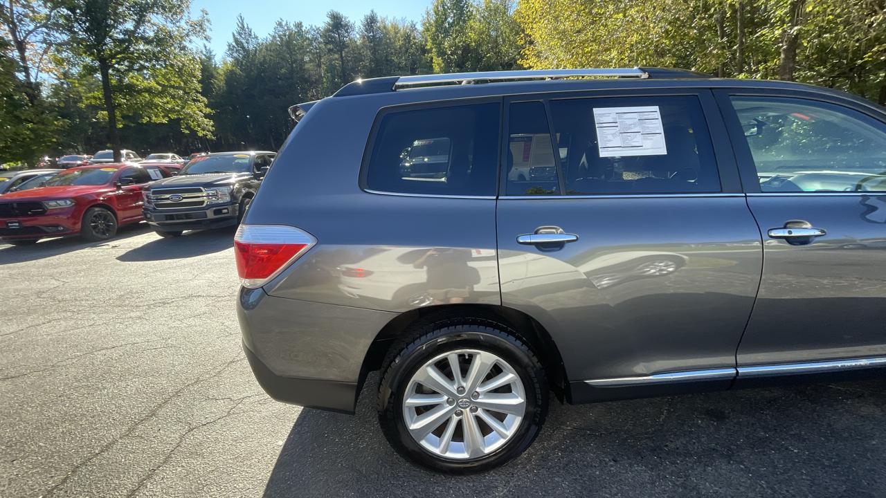 Toyota Highlander Limited 4WD 2011