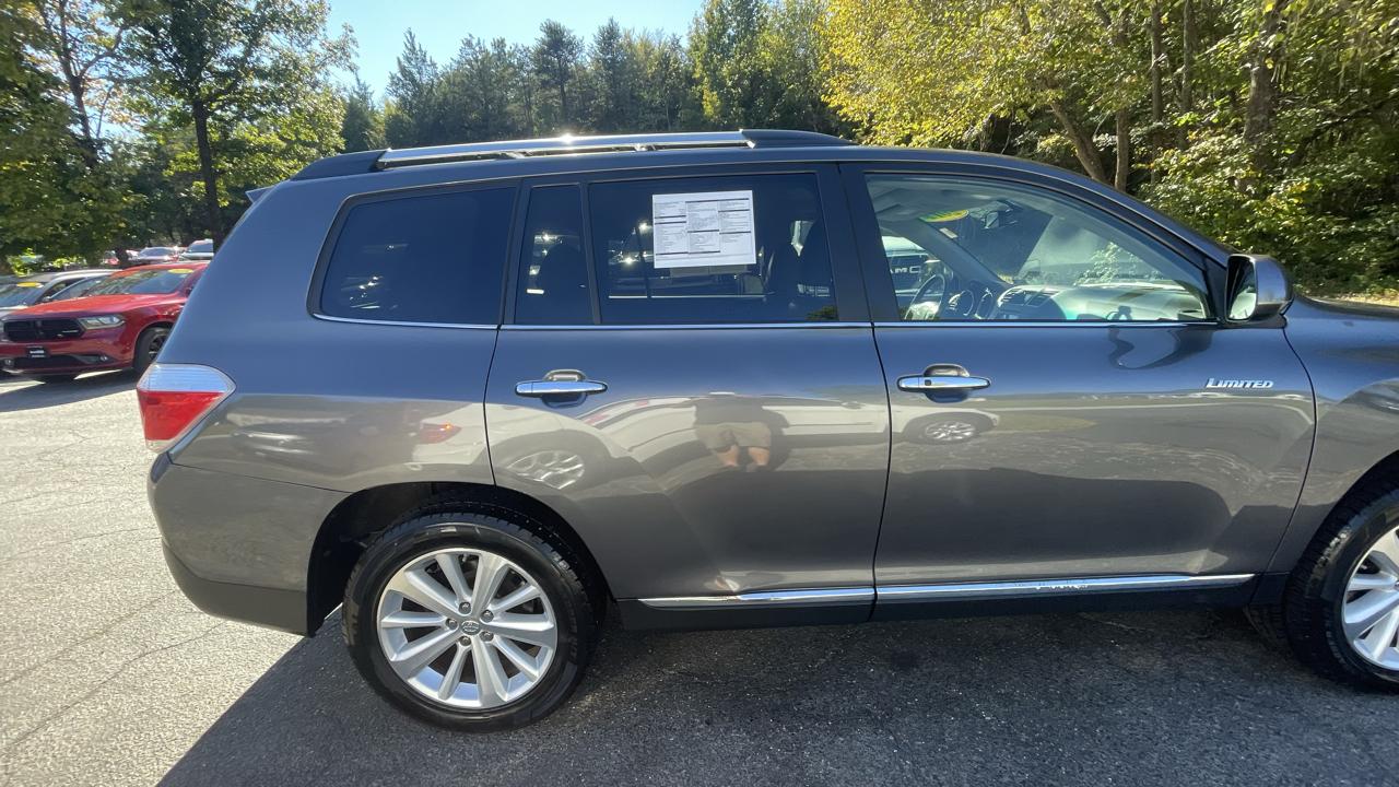 Toyota Highlander Limited 4WD 2011
