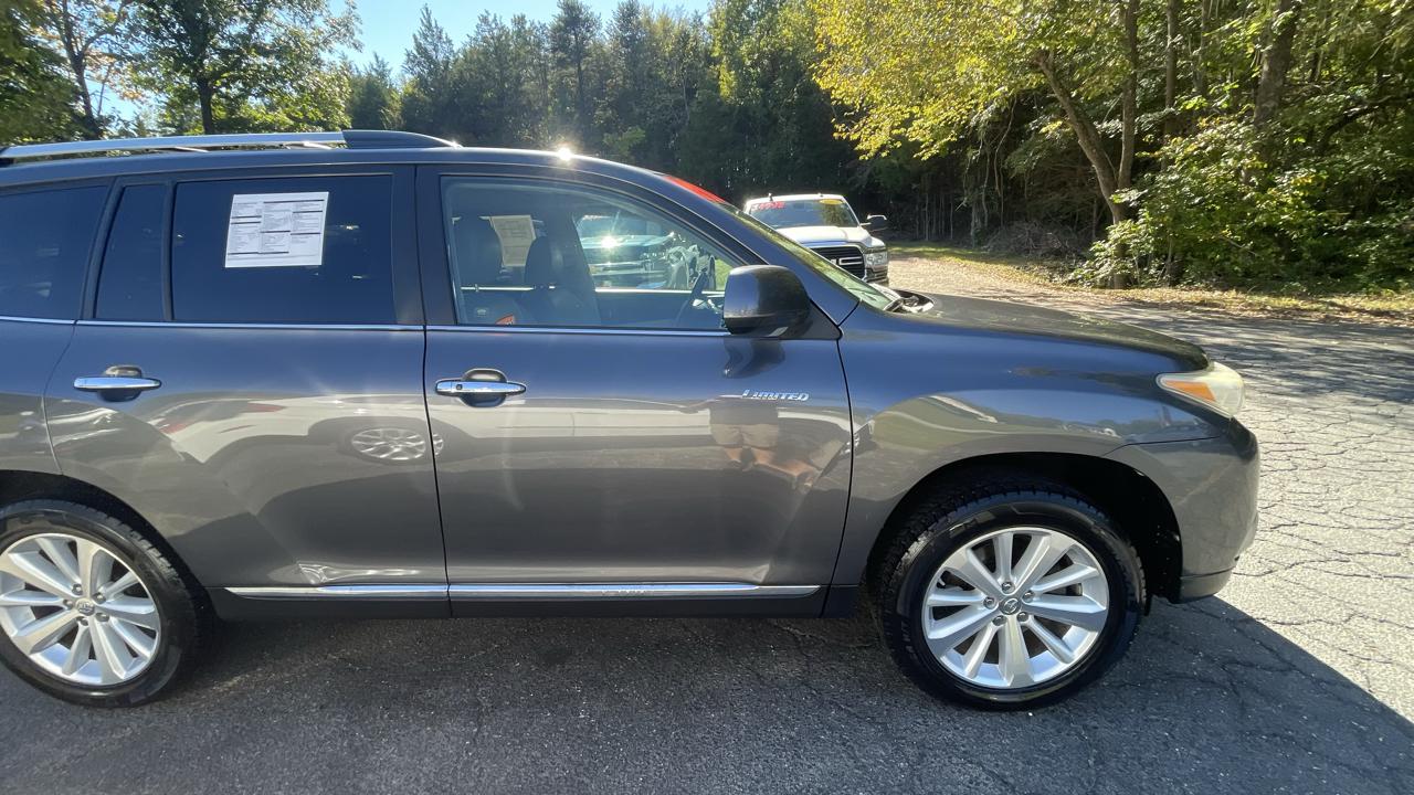 Toyota Highlander Limited 4WD 2011