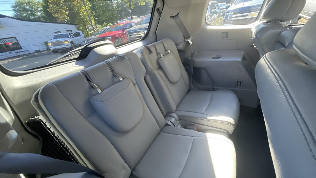 Toyota Highlander Limited 4WD 2011