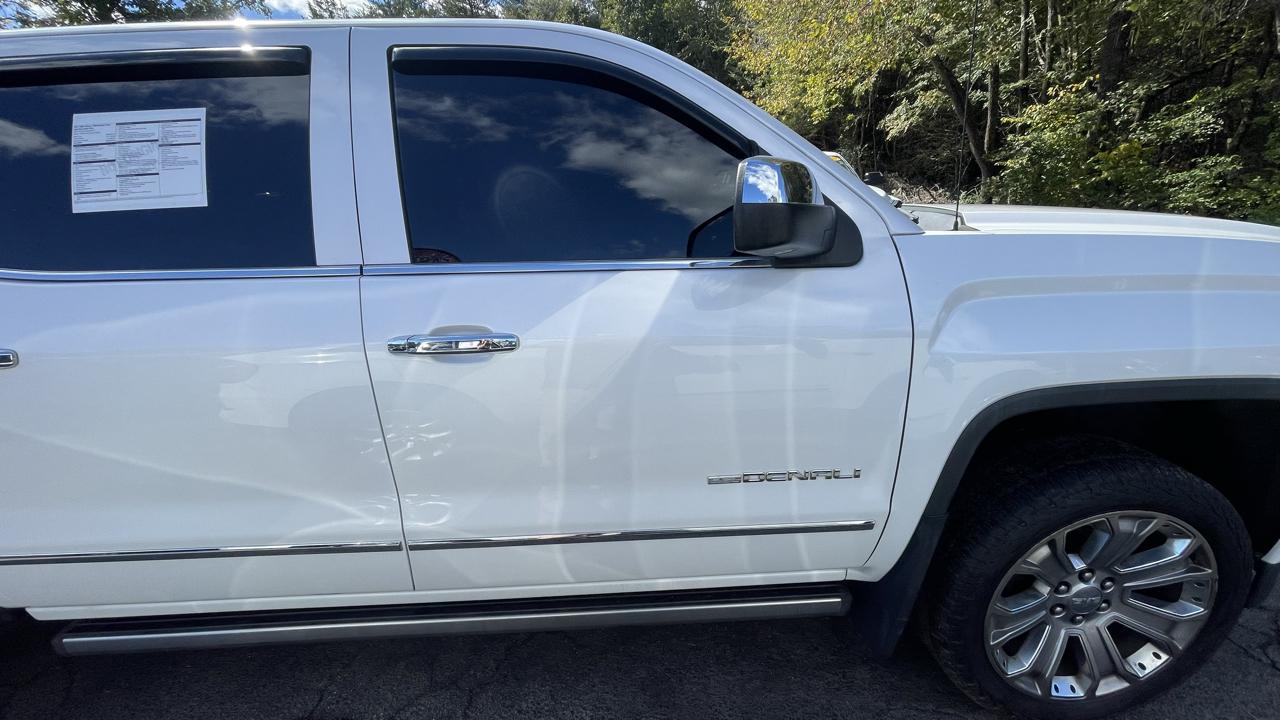 GMC Sierra 1500 Denali Crew Cab Long Box 4WD 2017
