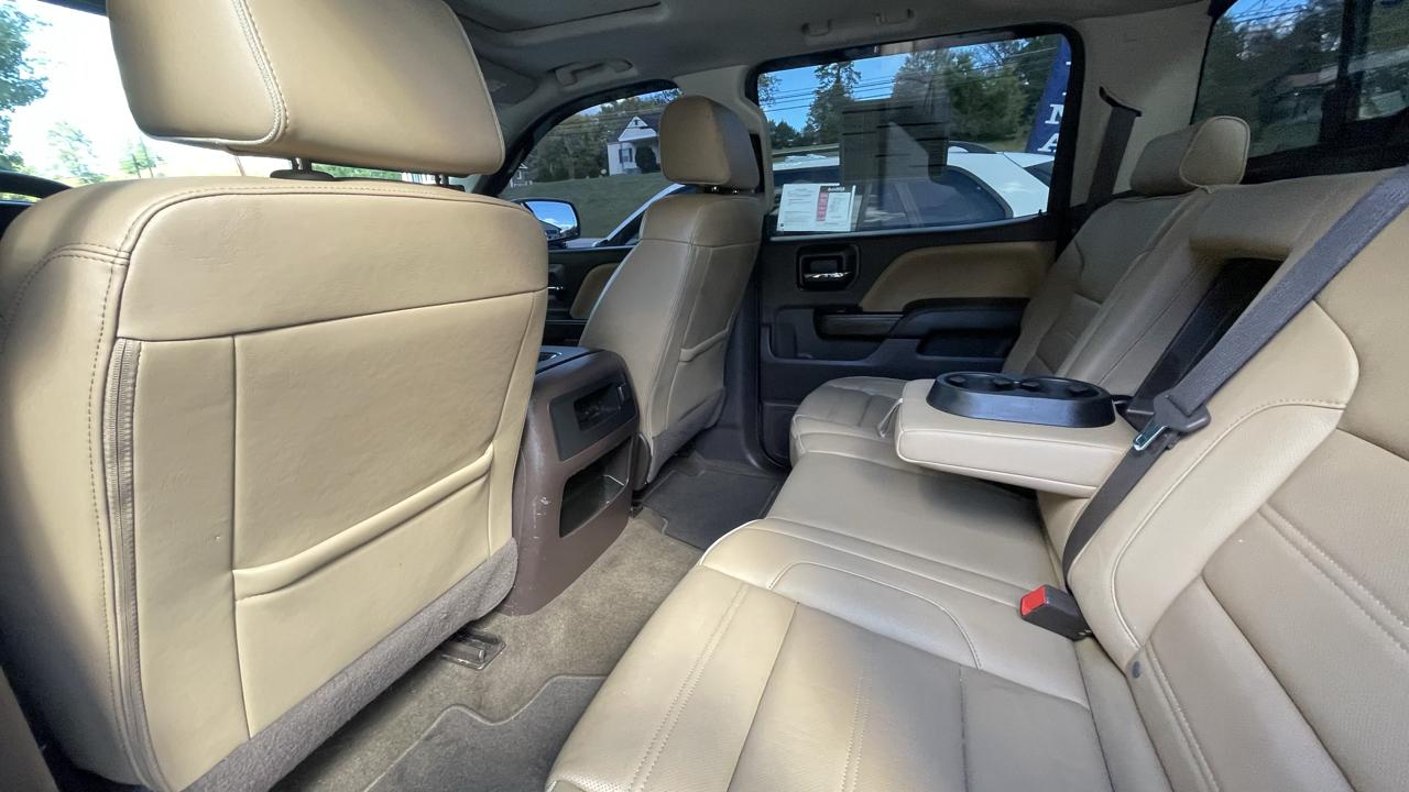 GMC Sierra 1500 Denali Crew Cab Long Box 4WD 2017