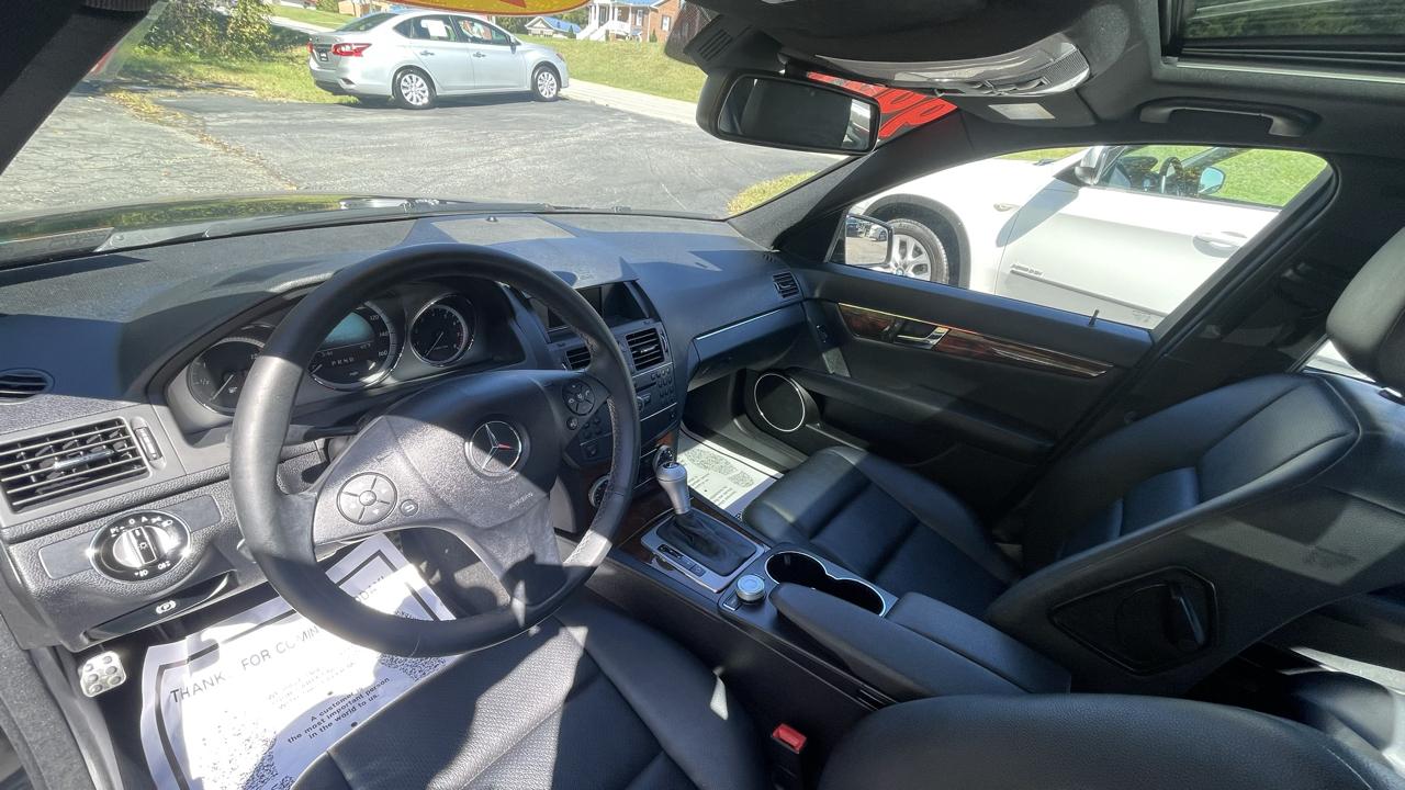 Mercedes-Benz C-Class C300 4MATIC Sport Sedan 2010