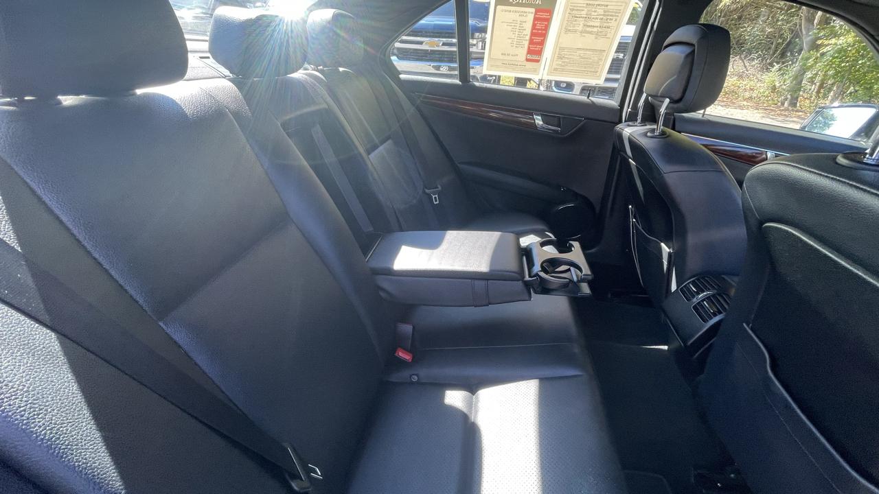 Mercedes-Benz C-Class C300 4MATIC Sport Sedan 2010