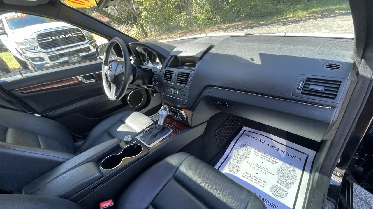 Mercedes-Benz C-Class C300 4MATIC Sport Sedan 2010