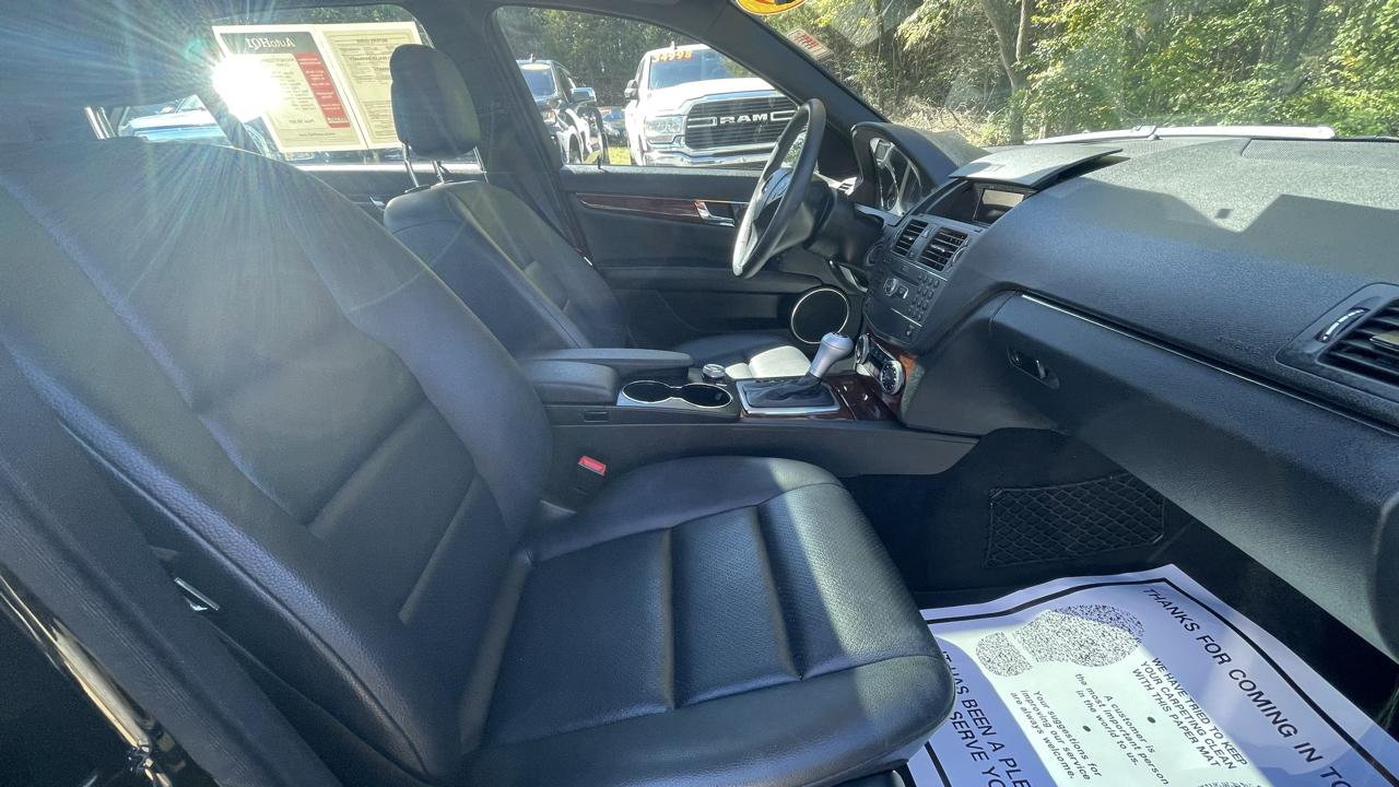 Mercedes-Benz C-Class C300 4MATIC Sport Sedan 2010