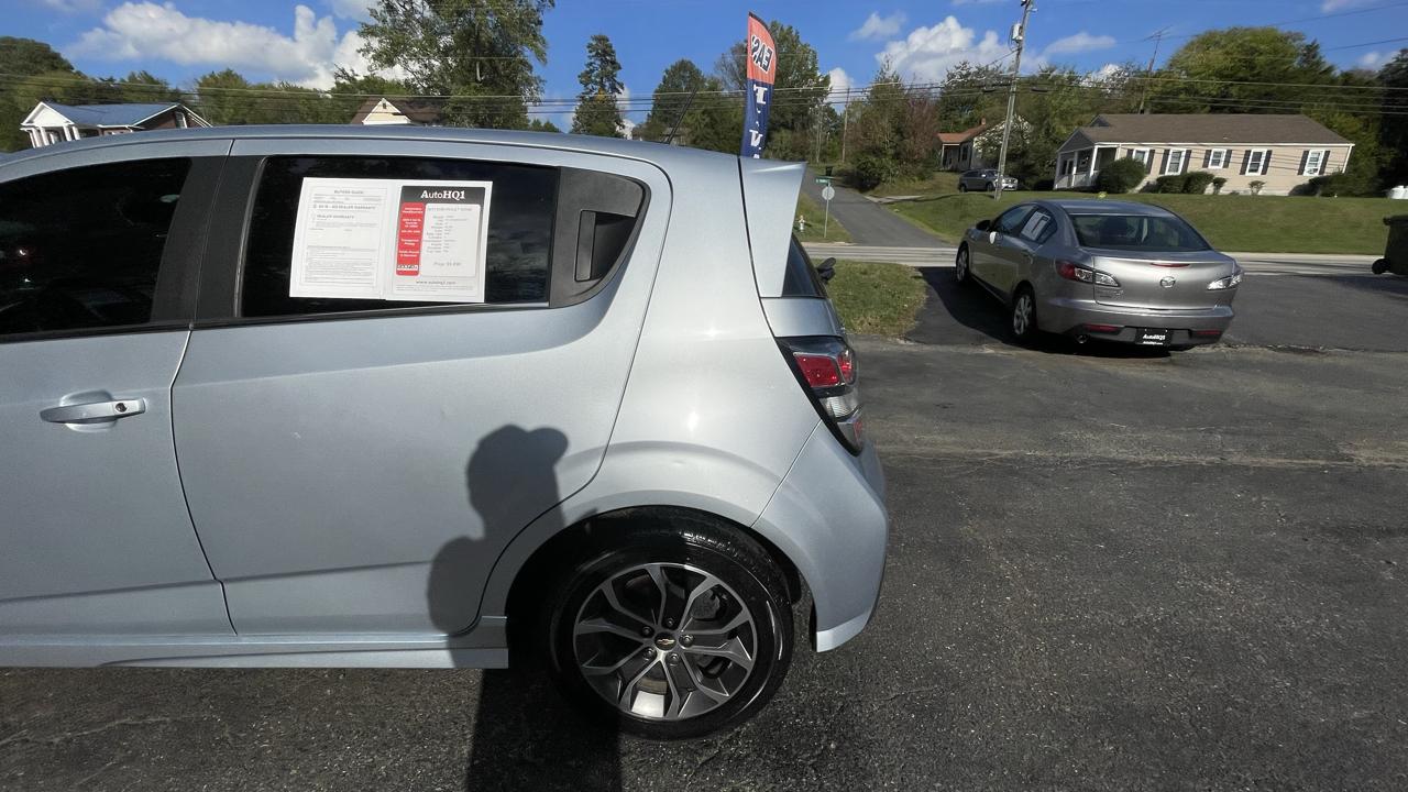 Chevrolet Sonic LT Auto 5-Door 2017