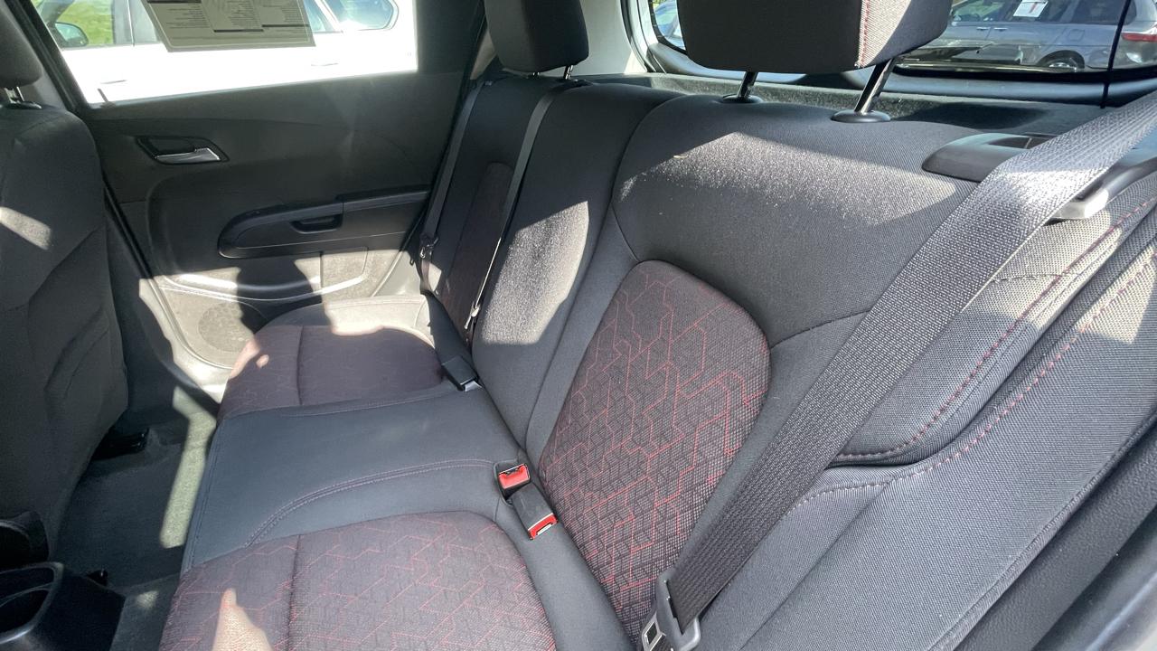 Chevrolet Sonic LT Auto 5-Door 2017