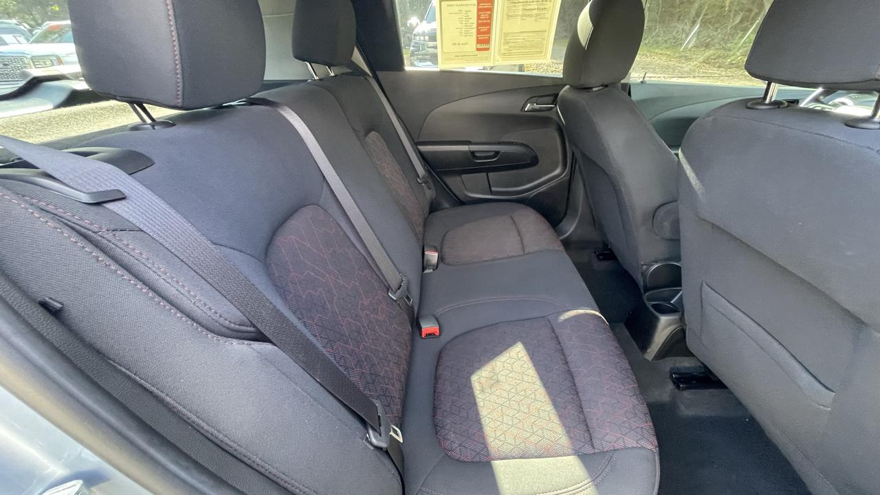 Chevrolet Sonic LT Auto 5-Door 2017