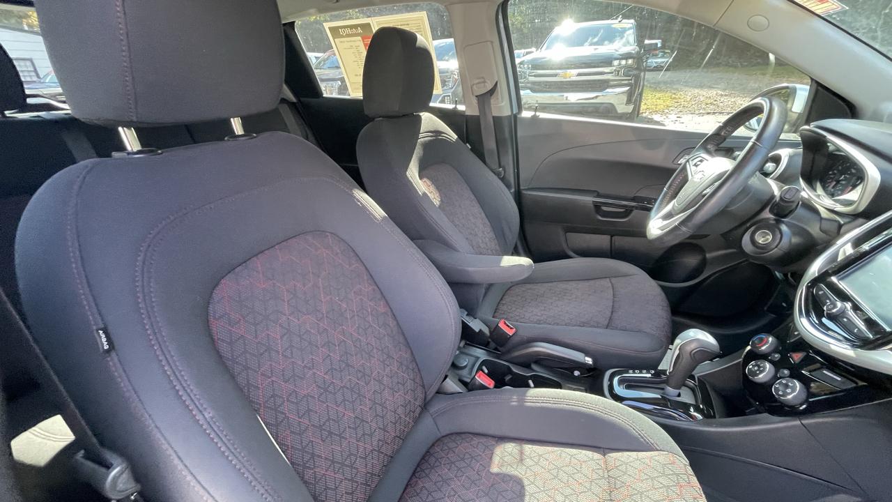 Chevrolet Sonic LT Auto 5-Door 2017
