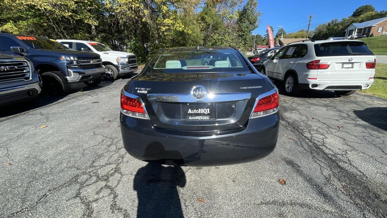 Buick LaCrosse CX 2010