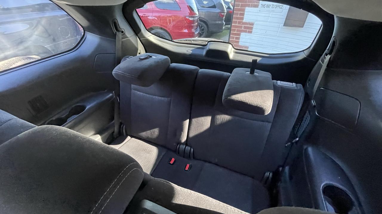 Nissan Pathfinder SV 4WD 2014