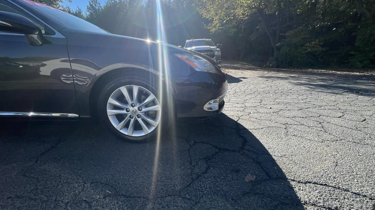 Lexus ES 350 Sedan 2010