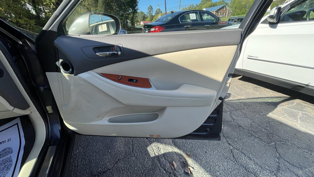 Lexus ES 350 Sedan 2010