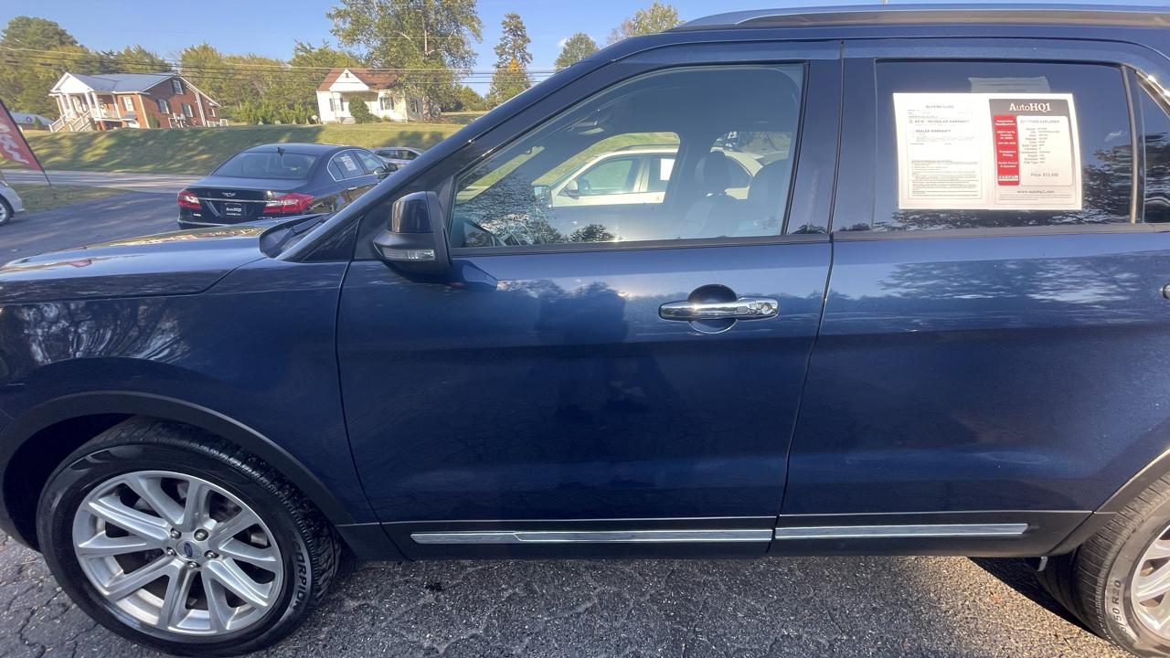 Ford Explorer Limited 4WD 2017