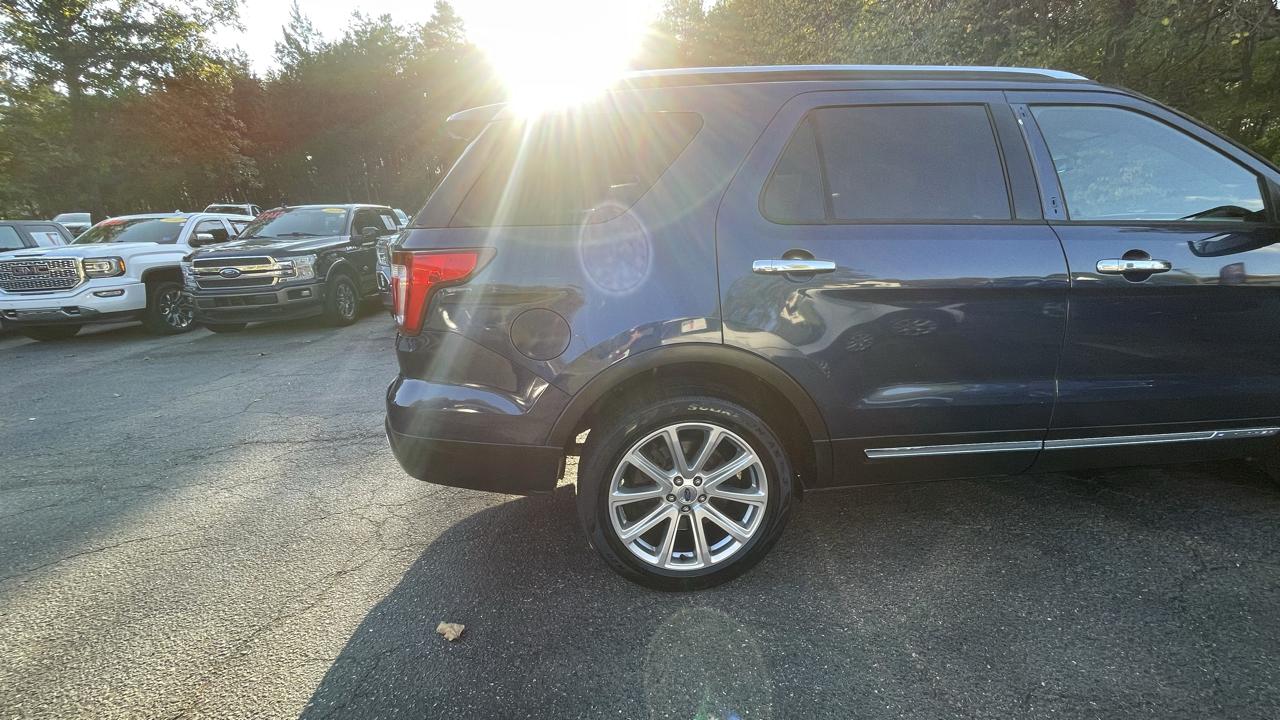 Ford Explorer Limited 4WD 2017