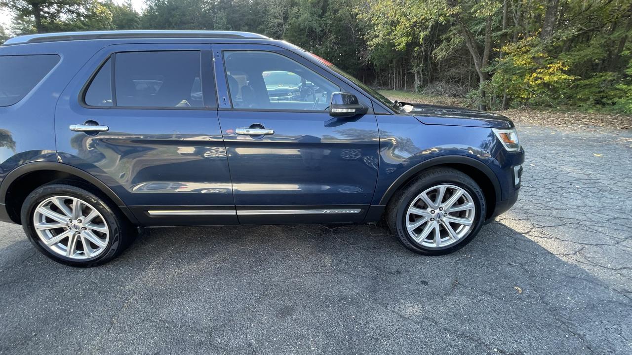 Ford Explorer Limited 4WD 2017