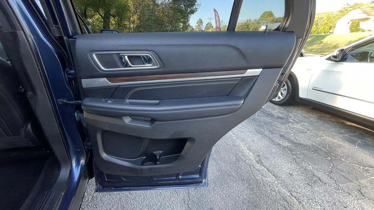 Ford Explorer Limited 4WD 2017
