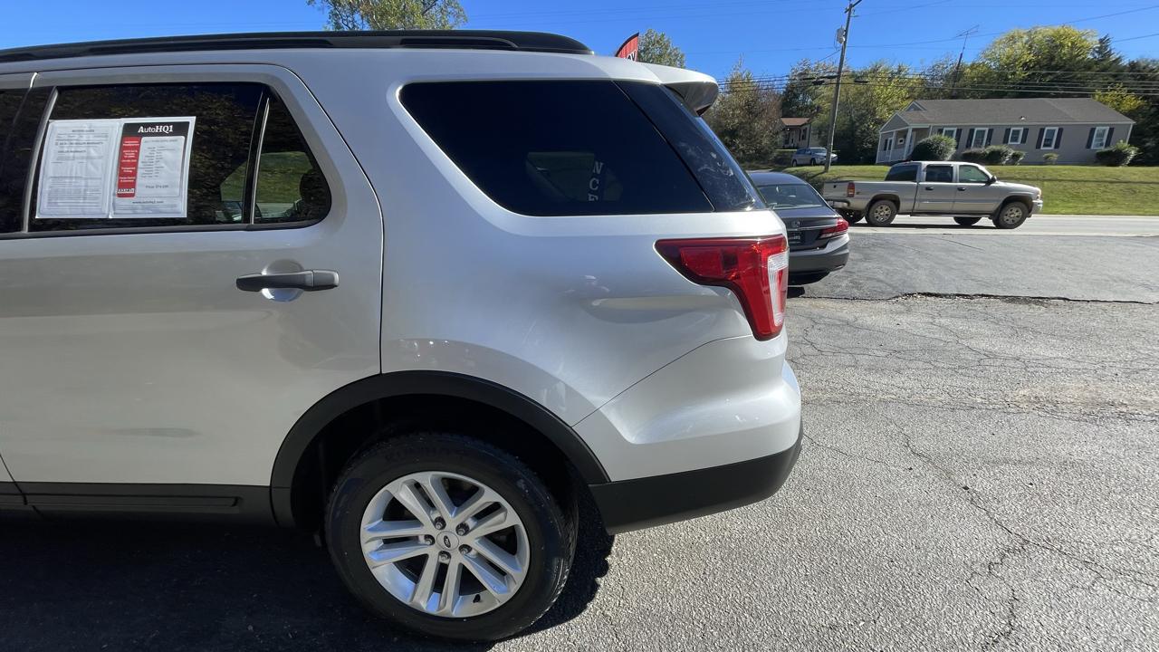 Ford Explorer Base 4WD 2017
