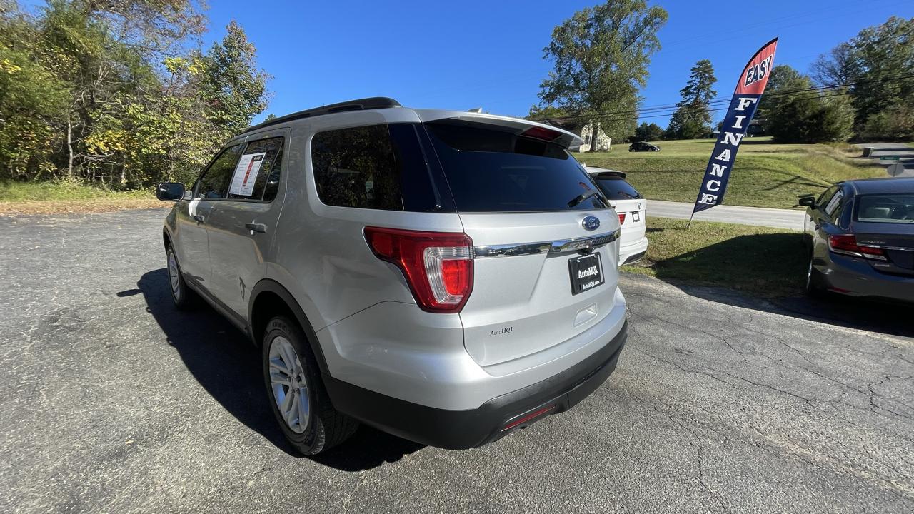Ford Explorer Base 4WD 2017