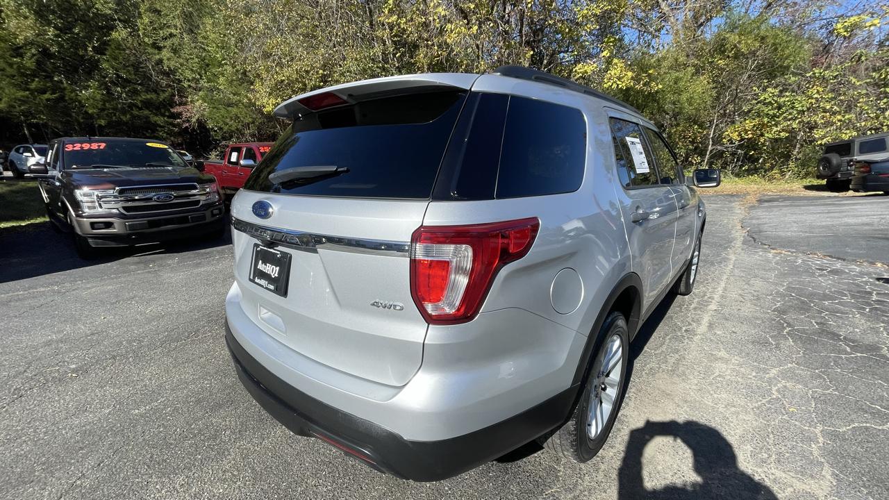 Ford Explorer Base 4WD 2017