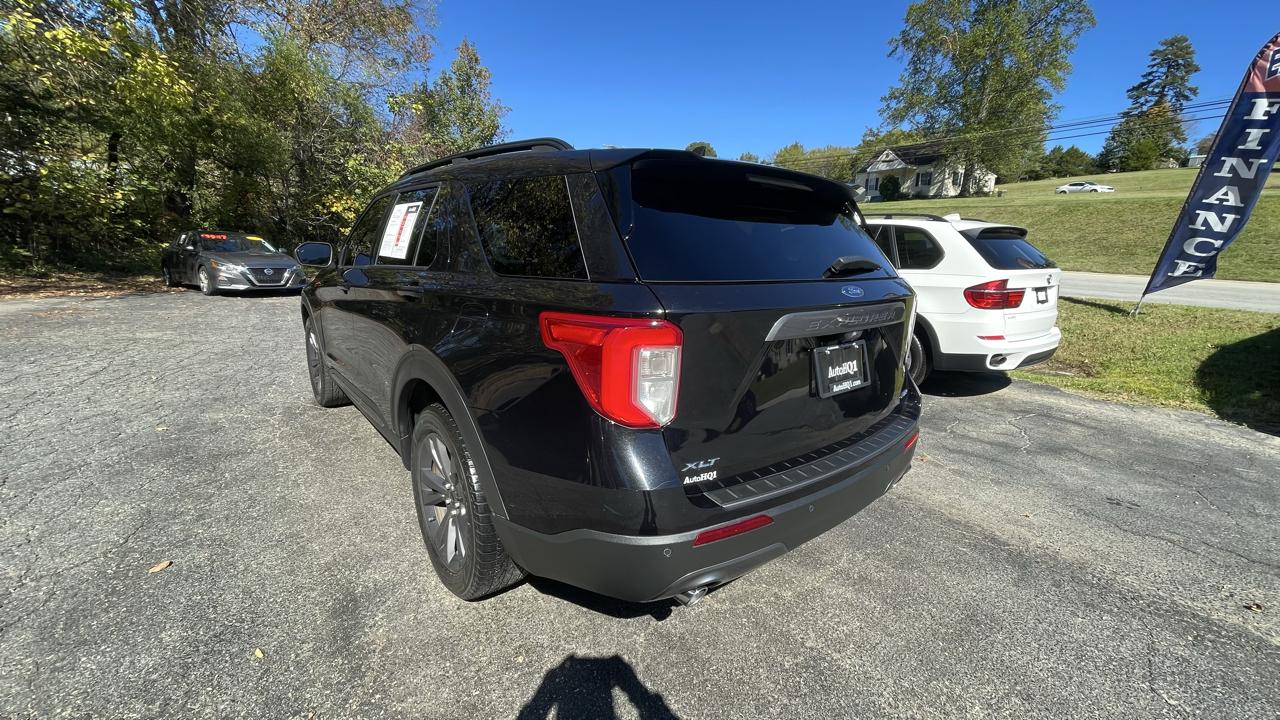 Ford Explorer XLT AWD 2021