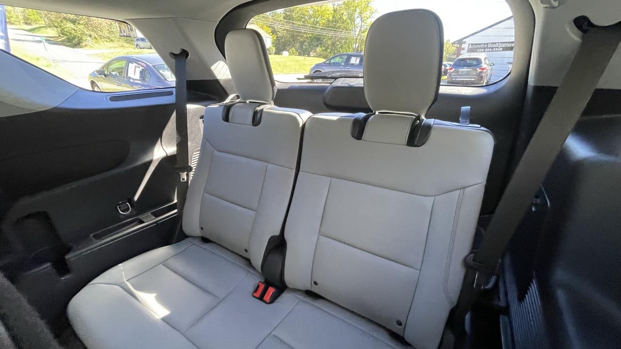 Ford Explorer XLT AWD 2021