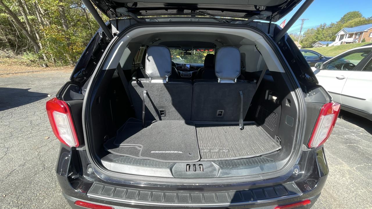 Ford Explorer XLT AWD 2021