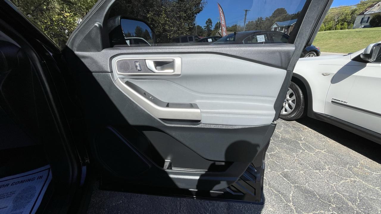 Ford Explorer XLT AWD 2021