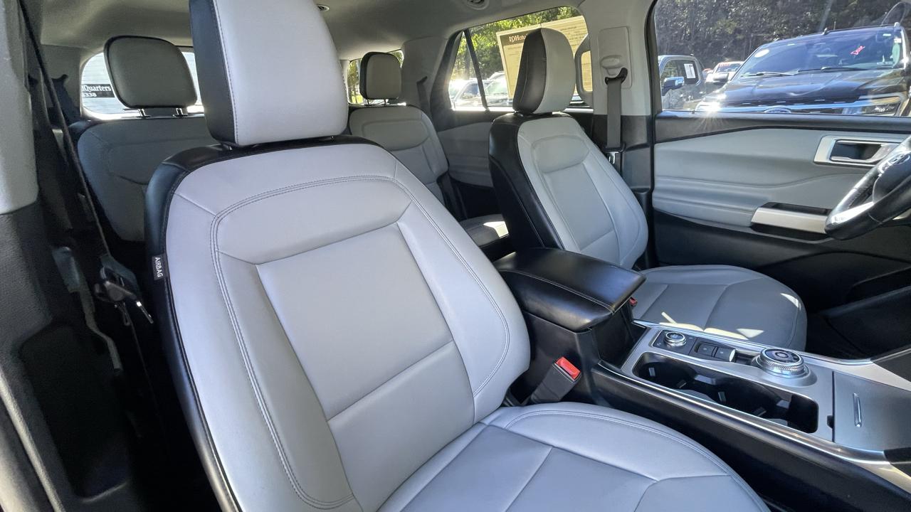 Ford Explorer XLT AWD 2021