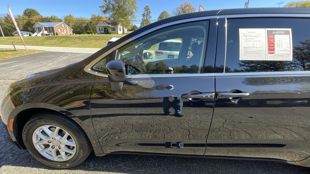 Chrysler Voyager LX 2020