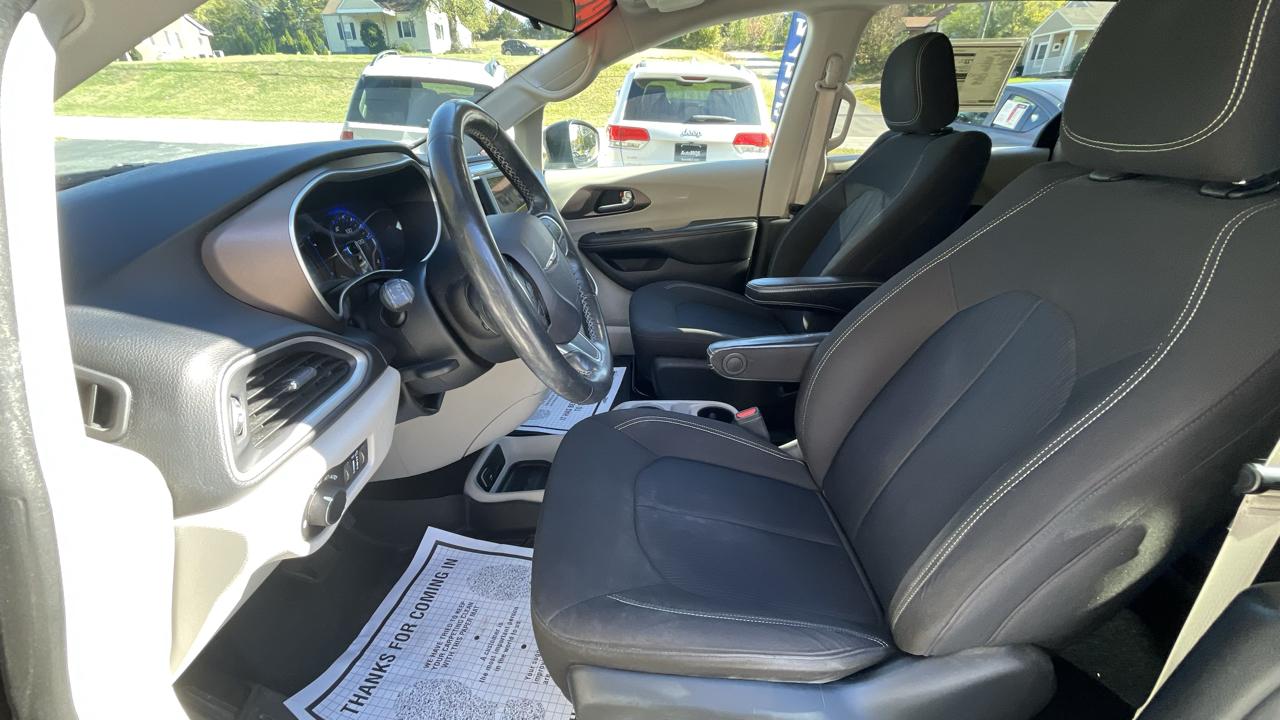 Chrysler Voyager LX 2020